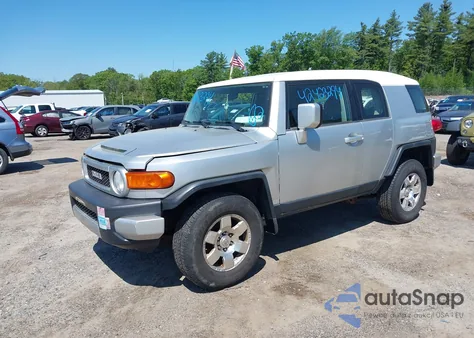 2008 Toyota Fj Cruiser from USA, damaged, VIN JTEBU11F98K053555